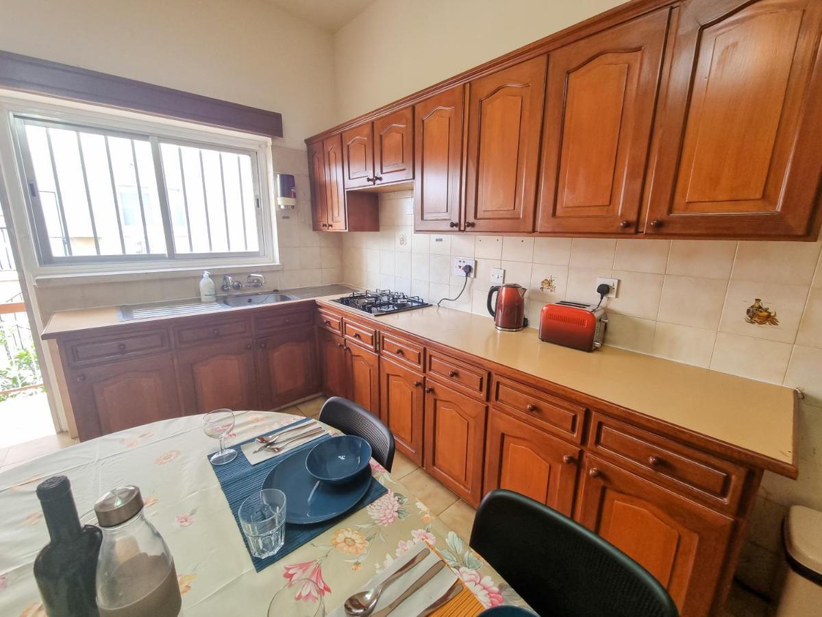 Luxury City Rooms Ларнака Экстерьер фото
