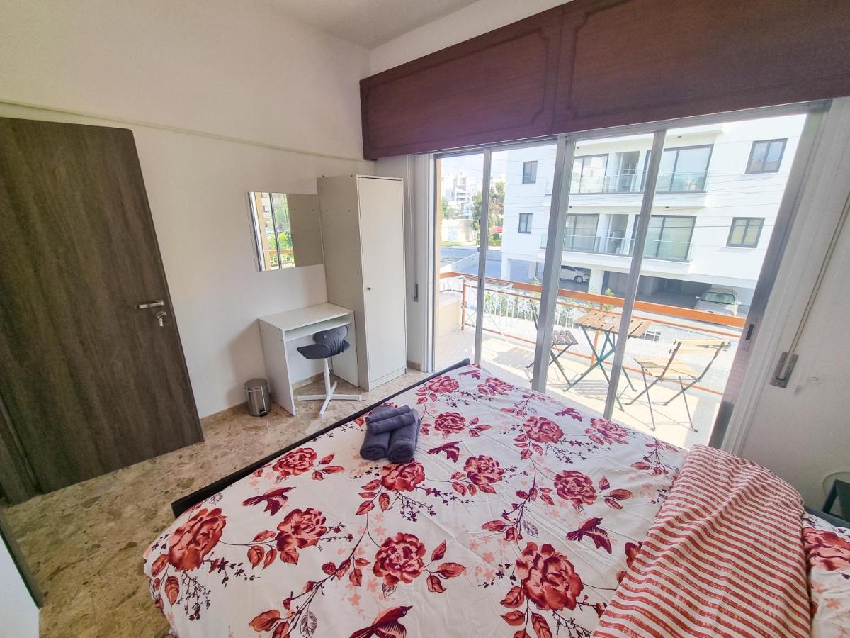 Luxury City Rooms Ларнака Экстерьер фото