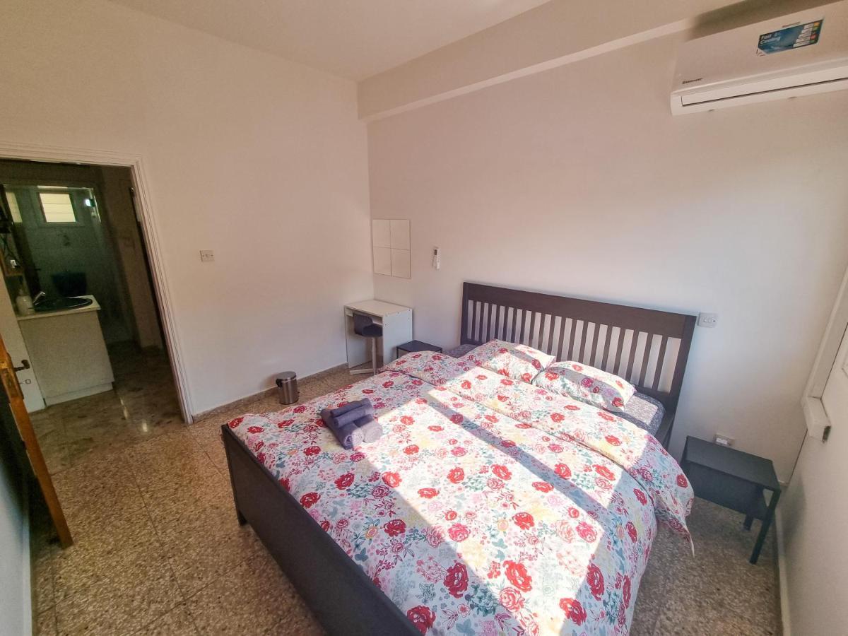 Luxury City Rooms Ларнака Экстерьер фото